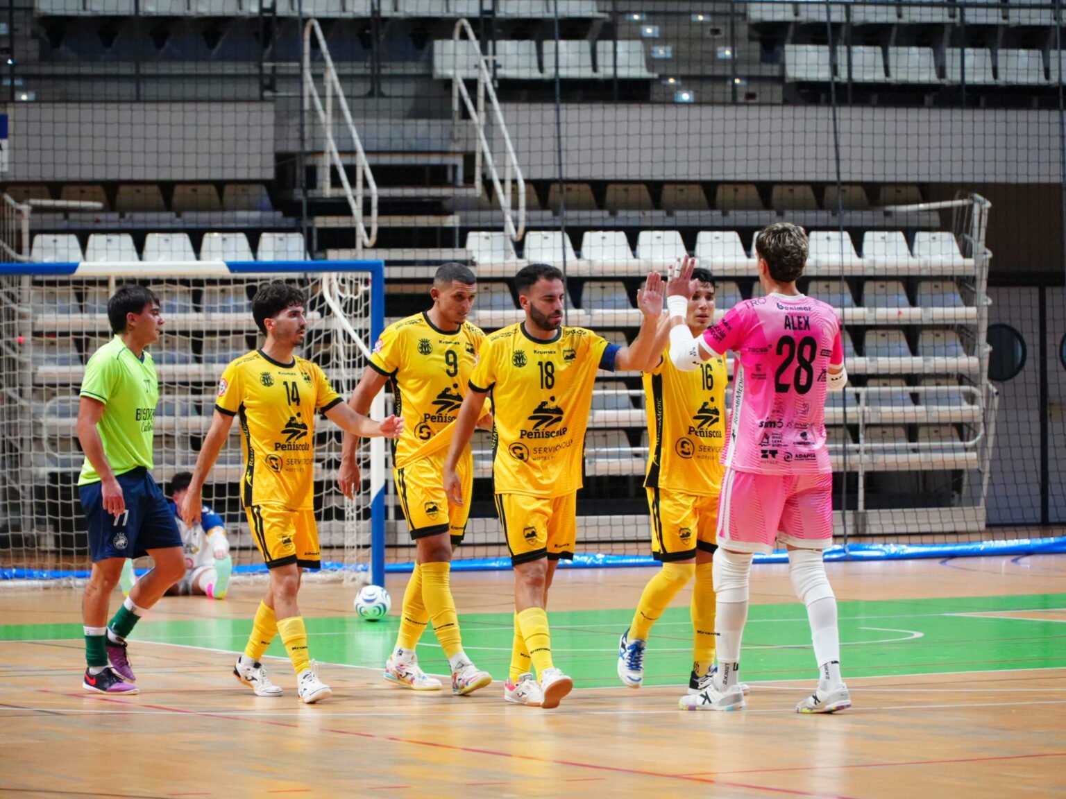 Victoria y clasificación para la Final Four de la Supercopa Comunitat (0-9)